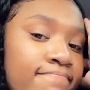 Meet your Posher, Claude